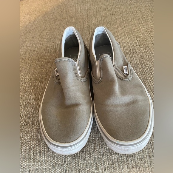 Vans - Picture 5 of 6